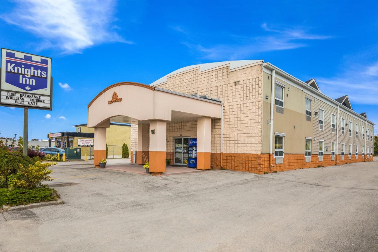 Knights Inn Orillia Exterior photo